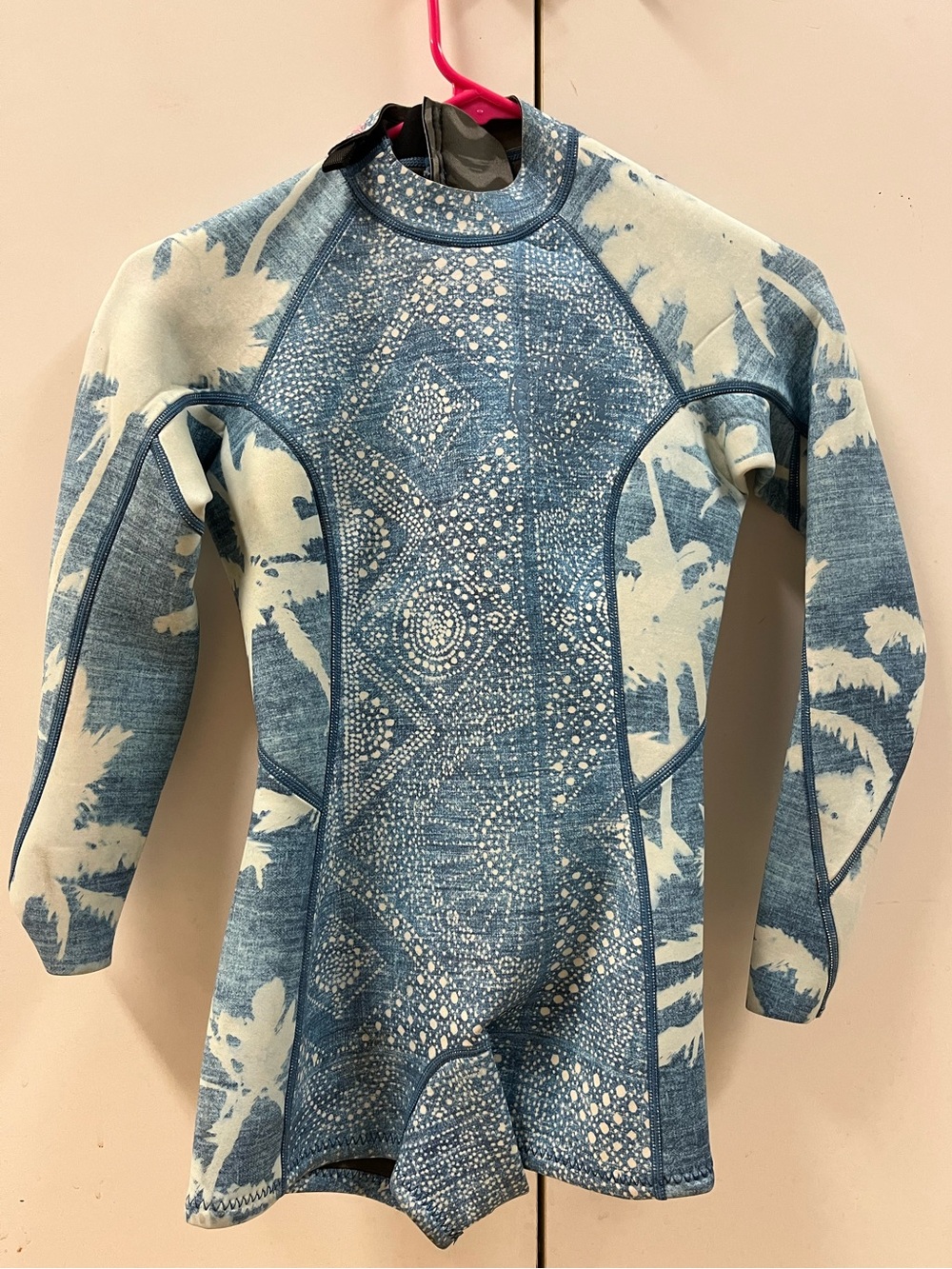 Billabong wetsuit